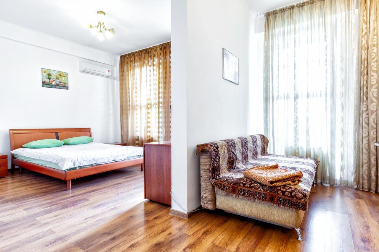 423 Lighthouse Apartments - Traveler'S Choice Alma-Ata Buitenkant foto